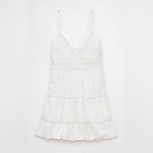 AE CROCHET V-NECK
TIERED MINI DRESS